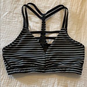 Victoria Secret Strappy Sports Bra